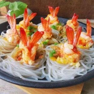 Garlic Vermicelli Steamed Prawn 金銀蒜粉絲蒸大蝦